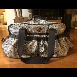 Lululemon gym bag